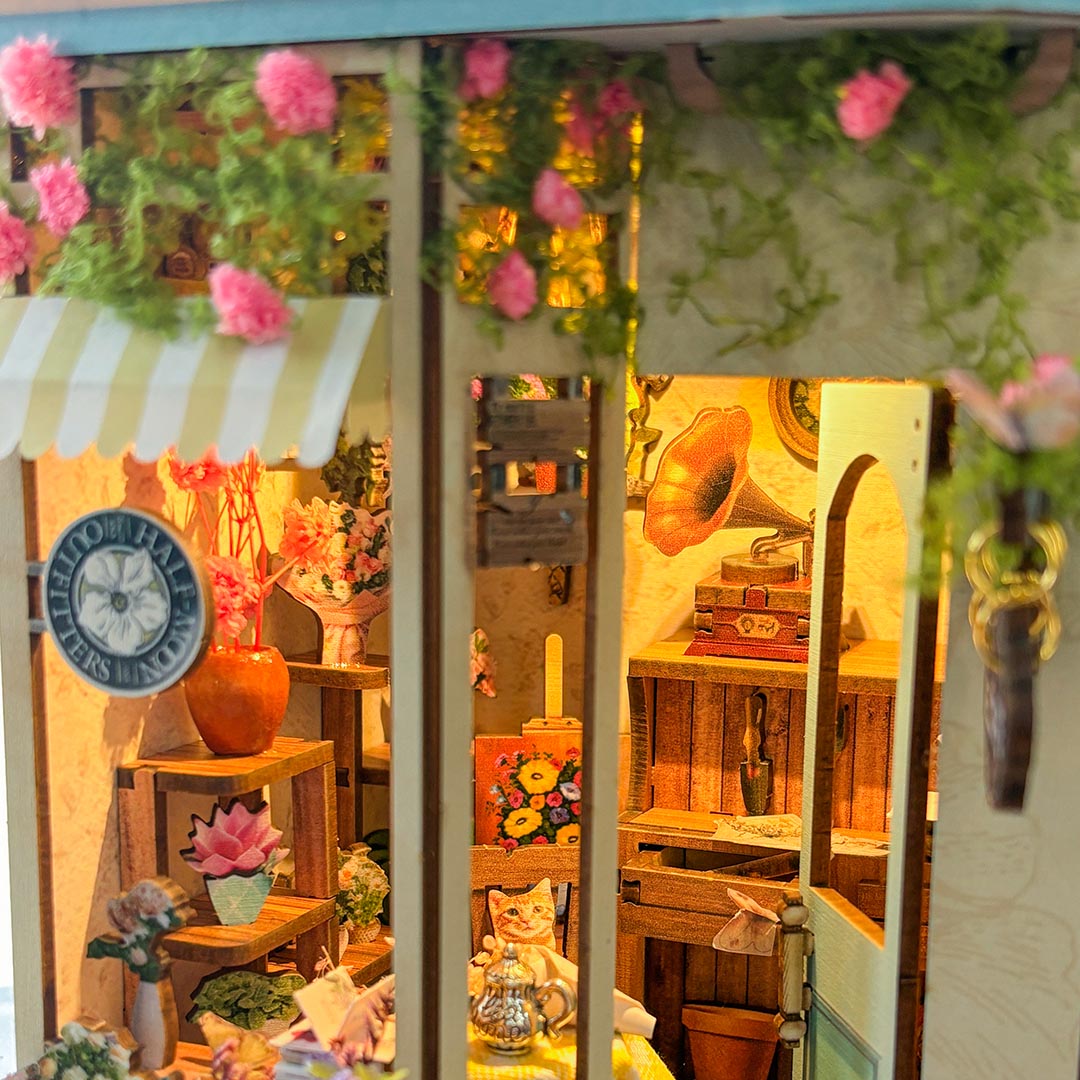Spring Island Dollhouse