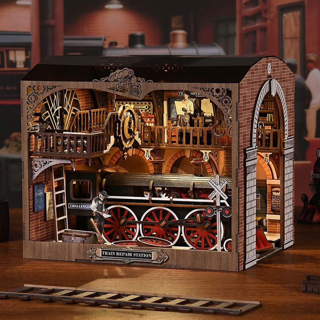 Train Repair Station - Book Nook Kit