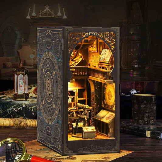 Museum of Astronomy - DIY Book Nook Kit