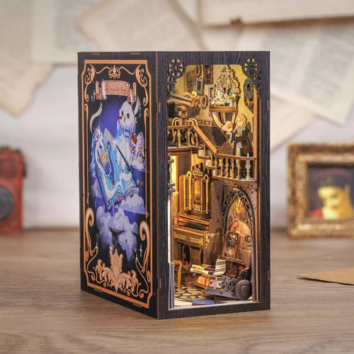 Cutebee Nebula  DIY Book Nook