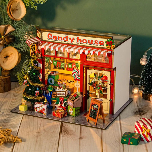 Gingerbread House - Dollhouse