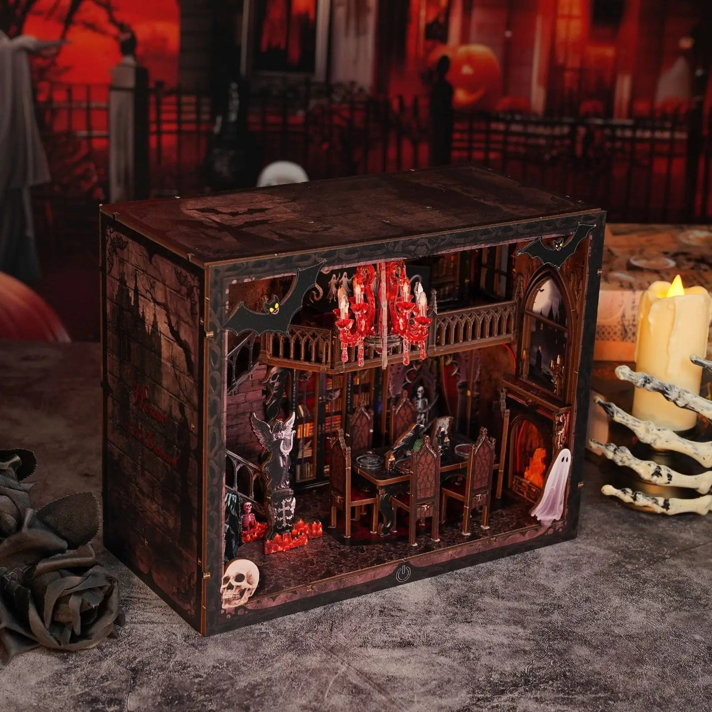 Haunted Manor Book Nook