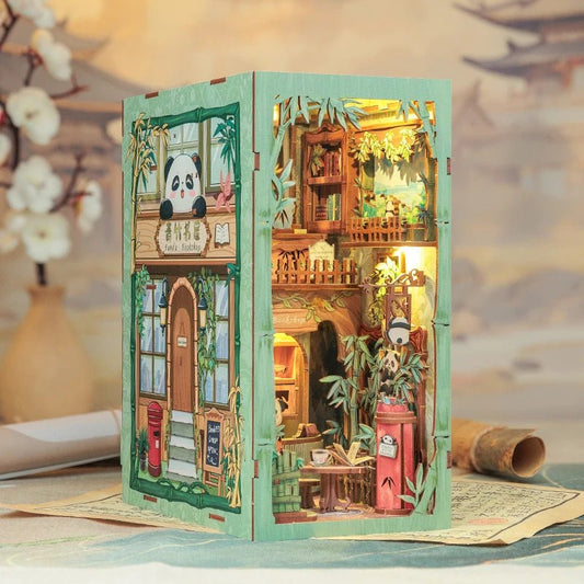 Panda Bookshop - DIY Book Nook Kit