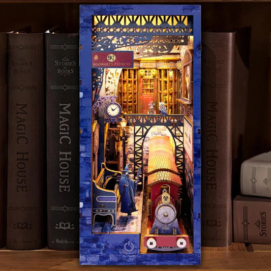 Magic Station Book Nook Kit