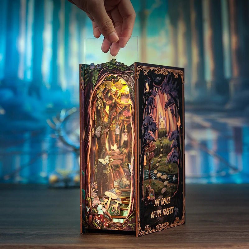 Cutebee Grace of the Forest DIY Book Nook Kit