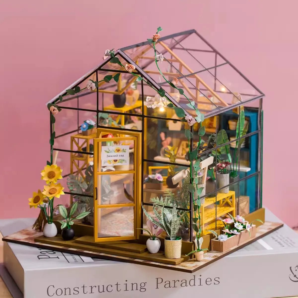 Flower House - Dollhouse