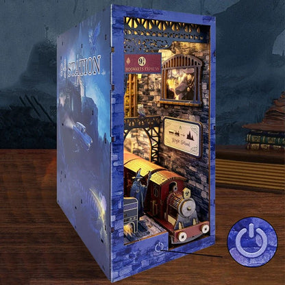 Magic Station Book Nook Kit
