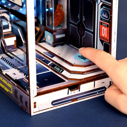 Sci-Fi Alien Hub - DIY 3D Book Nook Kit