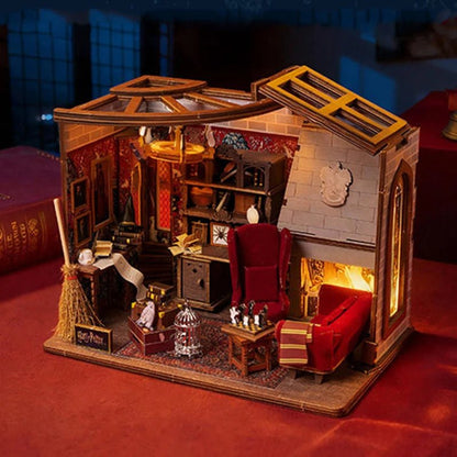 Gryffindor Dollhouse