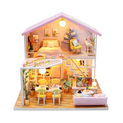 StartCabin  - Doll house