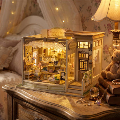 Vitrine's Tale DIY Miniature World Kit